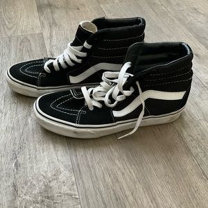 Men's High Top Vans Size 8.5